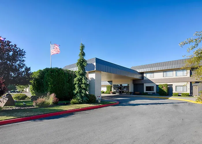 Red Lion Templin'S Hotel On The River